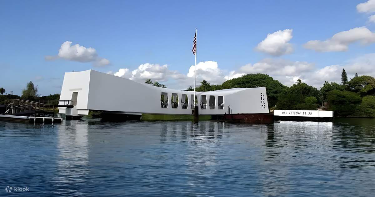 Pearl Harbor & USS Arizona Memorial Commemorative Tour